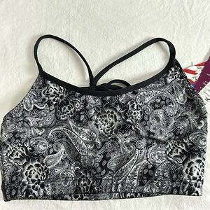 MOTIONWEAR NWT athletic bra for yoga dance black & silver paisley - size small